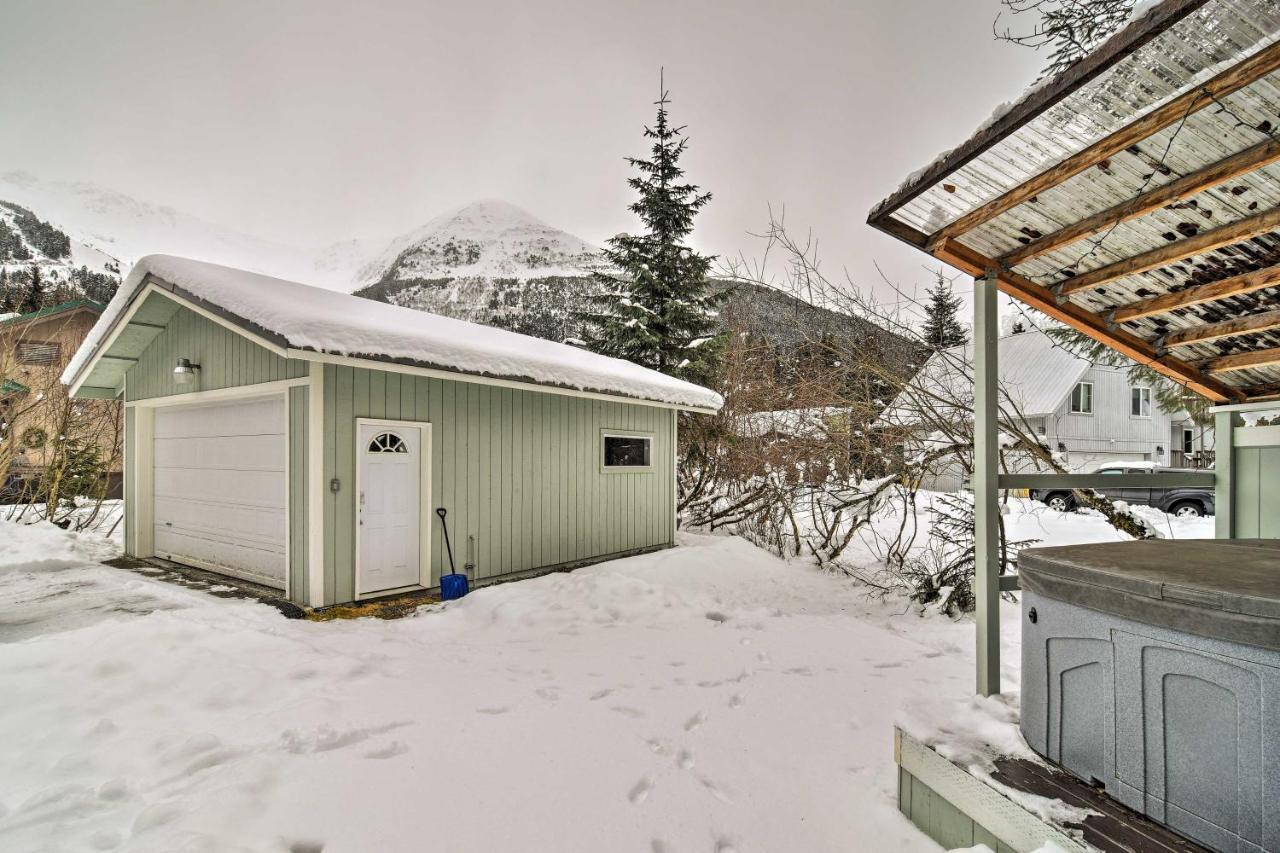 Cabin With Hot Tub And Views 1 Mile To Alyeska Resort Girdwood Exterior foto